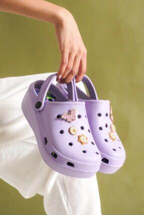 Mima Lila Dolgu Topuk Terlik Mima Lila Dolgu Topuk Terlik