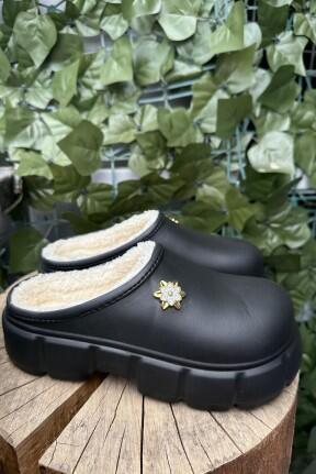 Ekor Siyah Dolgu Topuk Terlik Ekor Siyah Dolgu Topuk Terlik