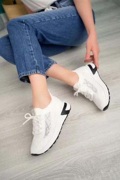 Edne Beyaz Triko Bağcıklı Spor Ayakkabı Edne Beyaz Triko Bağcıklı Spor Ayakkabı