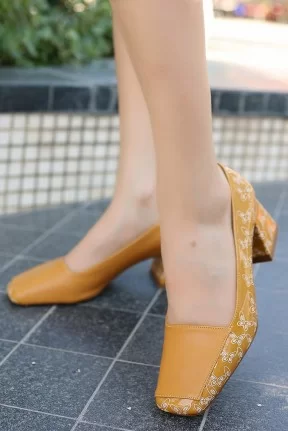 Lidica Hardal Cilt Topuklu Ayakkabı