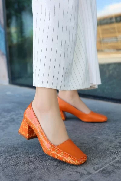 Lidica Turuncu Cilt Topuklu Ayakkabı