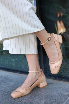 Yanne Krem Cilt Topuklu Ayakkabı Yanne Krem Cilt Topuklu Ayakkabı