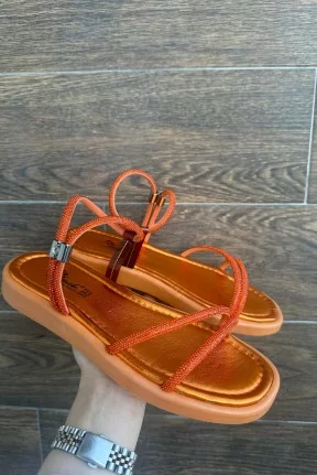 Nadda Turuncu Cilt Boncuk İşlemeli Sandalet