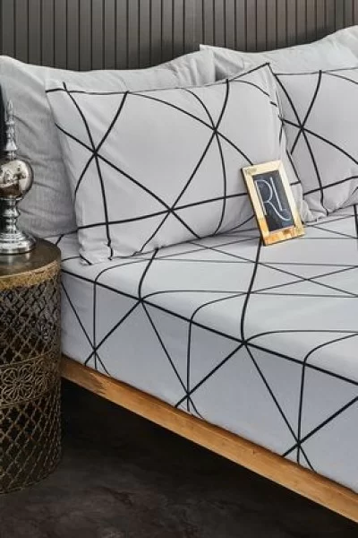 Ricco LifesBeyaz Atlas Çift Kişilik Lastikli Çarşaf 2 Yastık Kılıfı 160x200 Ricco LifesBeyaz Atlas Çift Kişilik Lastikli Çarşaf 2 Yastık Kılıfı 160x200